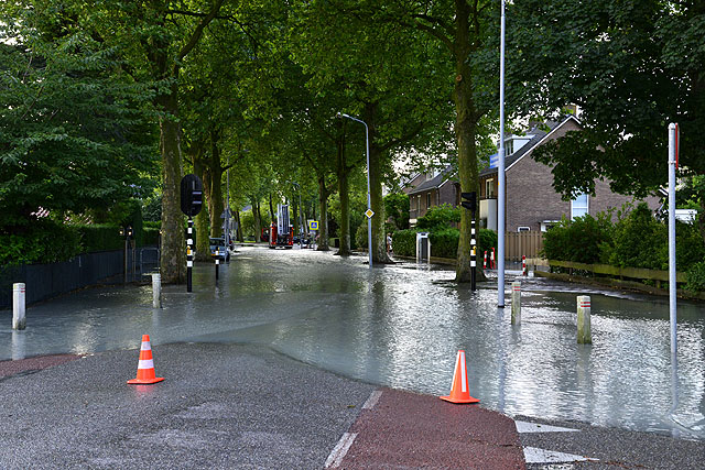 2014/162/GB 20140716 013 Wateroverlast Amersfoortlaan.jpg